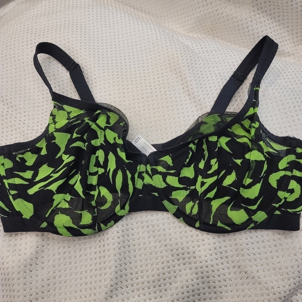 Cacique Black/Lime Unlined Underwire  T-shirt Bra - 42DD